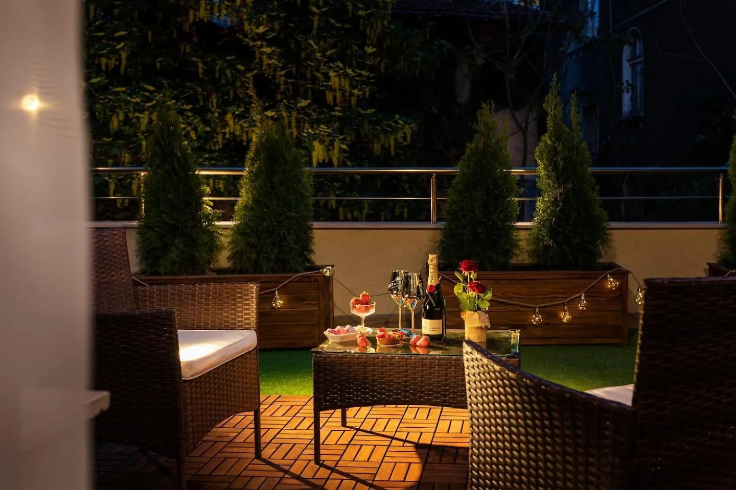 Free Parking On Premises Huge Terrace Villa Sofia 0*,